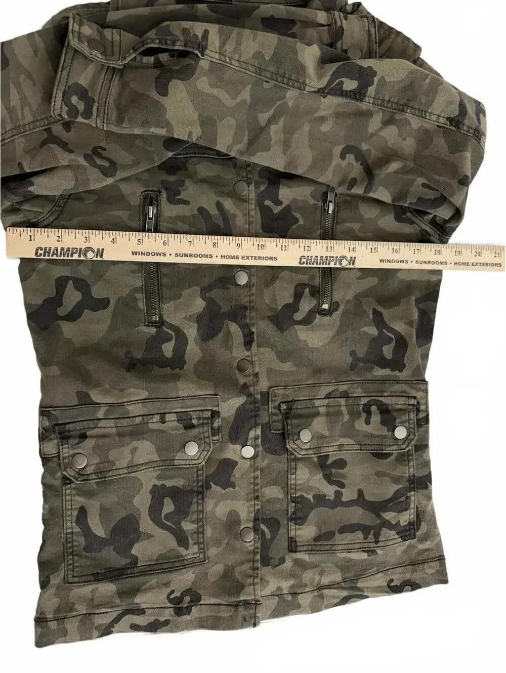 Gianni Bini Women's XS Camouflage Utility Jacket